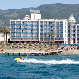 Faustina Hotel & Spa, hotel sa Güzelçamlı