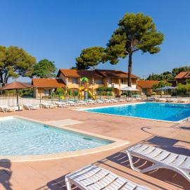 Azureva Club La Londe les Maures, Hotel in La Londe-les-Maures