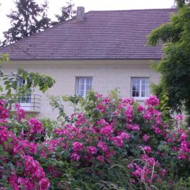 Domaine de Beauvilliers, hotel u gradu Chaumontel