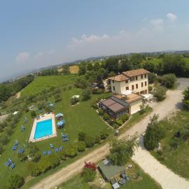 Agriturismo Il Giardino Degli Ulivi, hótel í Lazise
