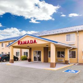 Ramada by Wyndham Sioux Falls, hotel sa Sioux Falls