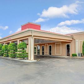 Murfreesboro में, होटल Ramada by Wyndham Murfreesboro