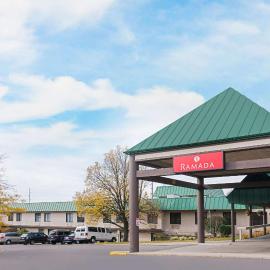 Ramada by Wyndham Plymouth Hotel & Conference Center, hotel i Plymouth