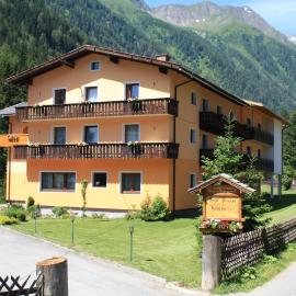 Hotel Hubertus – hotel w mieście Mallnitz