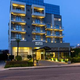 Agrinio Imperial Hotel, hotel u gradu Agrinion