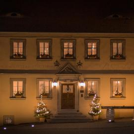 Der Patrizierhof - Weingut Gasthof Hotel - Familie Grebner, hotel v mestu Großlangheim