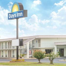 Days Inn by Wyndham Ripley, hotell i Ripley