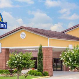 Days Inn by Wyndham Lake Village, hotel in Lake Village