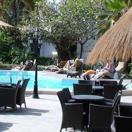 Bakotu Hotel, hotel a Kotu