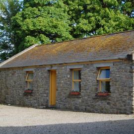 Ardtarmon Garden Cottage โรงแรมในสลิโก