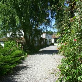 Le Pit, hotell sihtkohas Lessac