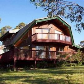 Sublime Cedar Lodge Leura, hotel in Leura