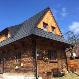 Drevenička 110, hotel a Zázrivá