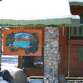준 레이크에 위치한 호텔 June Lake Motel