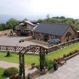 Winchfawr Lodge, hotel i Merthyr Tydfil