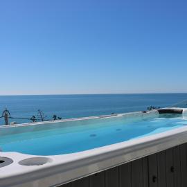 Casa do Mar - Luxurious Villa with Swim Spa & sea view, hotel in Luz
