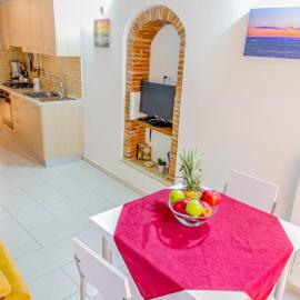 Casa Vacanze Zio Pasquale, hotel i Cefalù