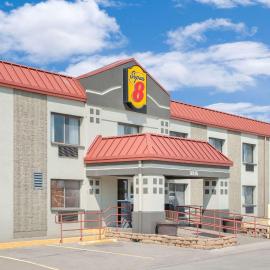 Super 8 by Wyndham Marshalltown, hotel a Marshalltown