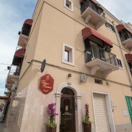 Palazzo Rattazzi, Hotel in Monopoli