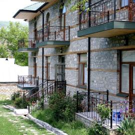 Evim Otel, khách sạn ở Lahıc