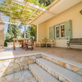 Villino Guest House, hotel in Akrotiri