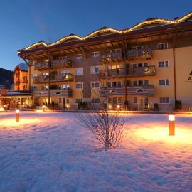 Adler ApartHotel, hotel v Moeně
