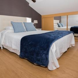 Apartamentos LLANES & GOLF, hotel in Llanes
