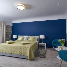 Apartments Giron