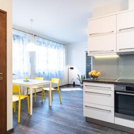 Alma Apartman, Hotel in Salgótarján