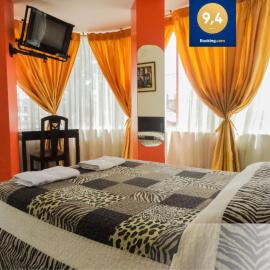 Hostal La Rosa Otavalo, hotel u gradu 'Otavalo'