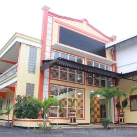Sinar Bintang Hotel, hotel en Padangan