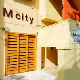 Mcity in Wakasa، فندق في ناها