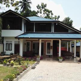 Leopard Rock Family Rest, hotel i Katunayake