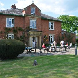 Mid Wales Arts B&B: Caersws şehrinde bir otel