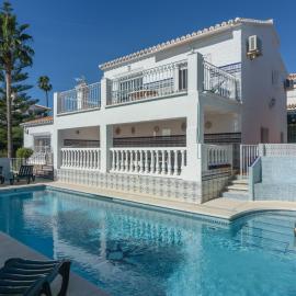 Cubo's Villa Marieli Chilches
