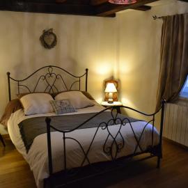 Chambres d'Hôtes S'burehiesel – hotel w mieście Schillersdorf