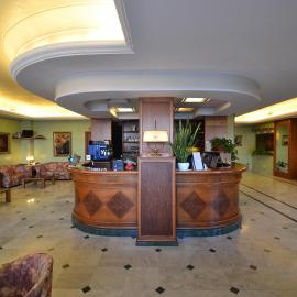Sun Hotel, ξενοδοχείο σε Rubiera