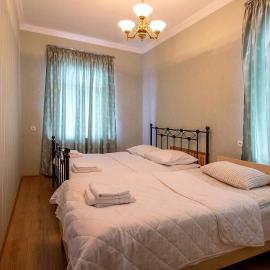 Gogi Dvalishvili Wine Cellar, hotel a Gori