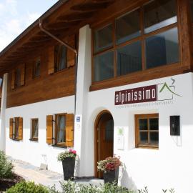 Ferienhaus Alpinissimo, готель у місті Обераммергау