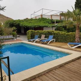 Chalet La Serreta, ξενοδοχείο στο Αλικάντε