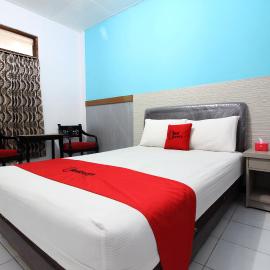 RedDoorz Plus Syariah near Lempuyangan Station 3