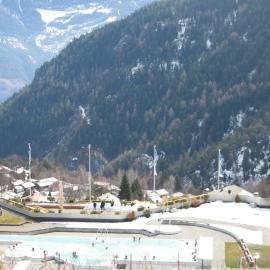 appartement dans le centre thermal les Sources Ovronnaz: Ovronnaz şehrinde bir otel