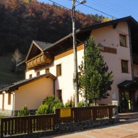Penzion Eka, hotel in Brezno