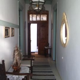 Persefonis view house，葛羅莎的飯店