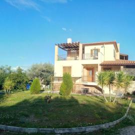 Kounis Villa, ξενοδοχείο στη Χαλκίδα
