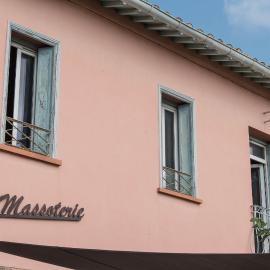 La Massoterie, hotel a Théza
