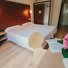 Hotel Embajador，阿爾梅里亞的飯店