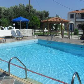 Chris Apartments, hotel em Marathokampos