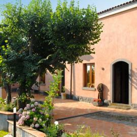 La corte di Bafè B&B "Slow Life"