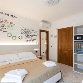 Na' Poesia B&B di Charme, hotel in SantʼAgata deʼ Goti